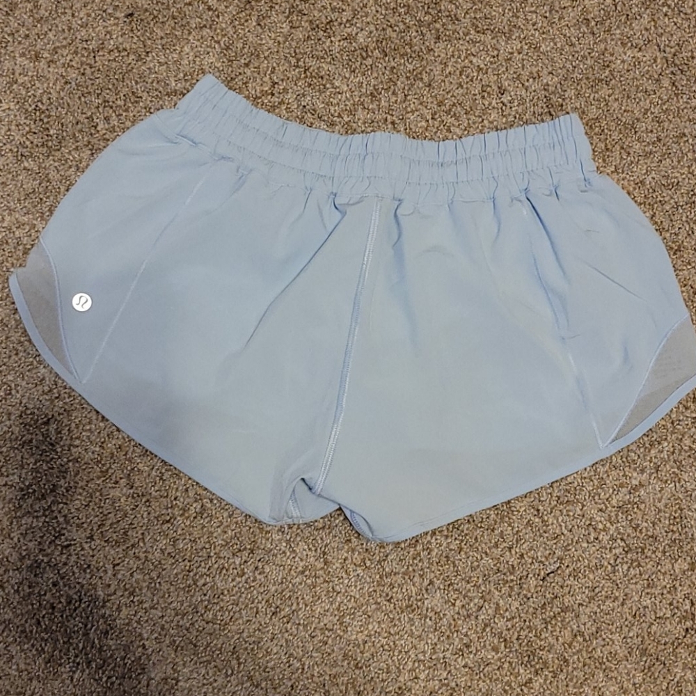 Size 6 lulu short
